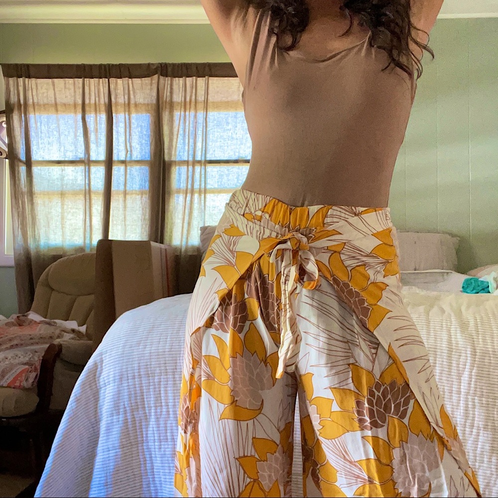 Ava Sky pant cream Palawan